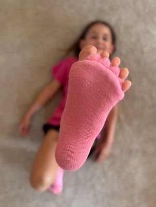 Vánoční tipy tentokrát pro Vaše spokojená chodidla 👣🎁 @spokonozka.cz a zdravá chodidla patří jednoznačně k sobě 🤝 K must...